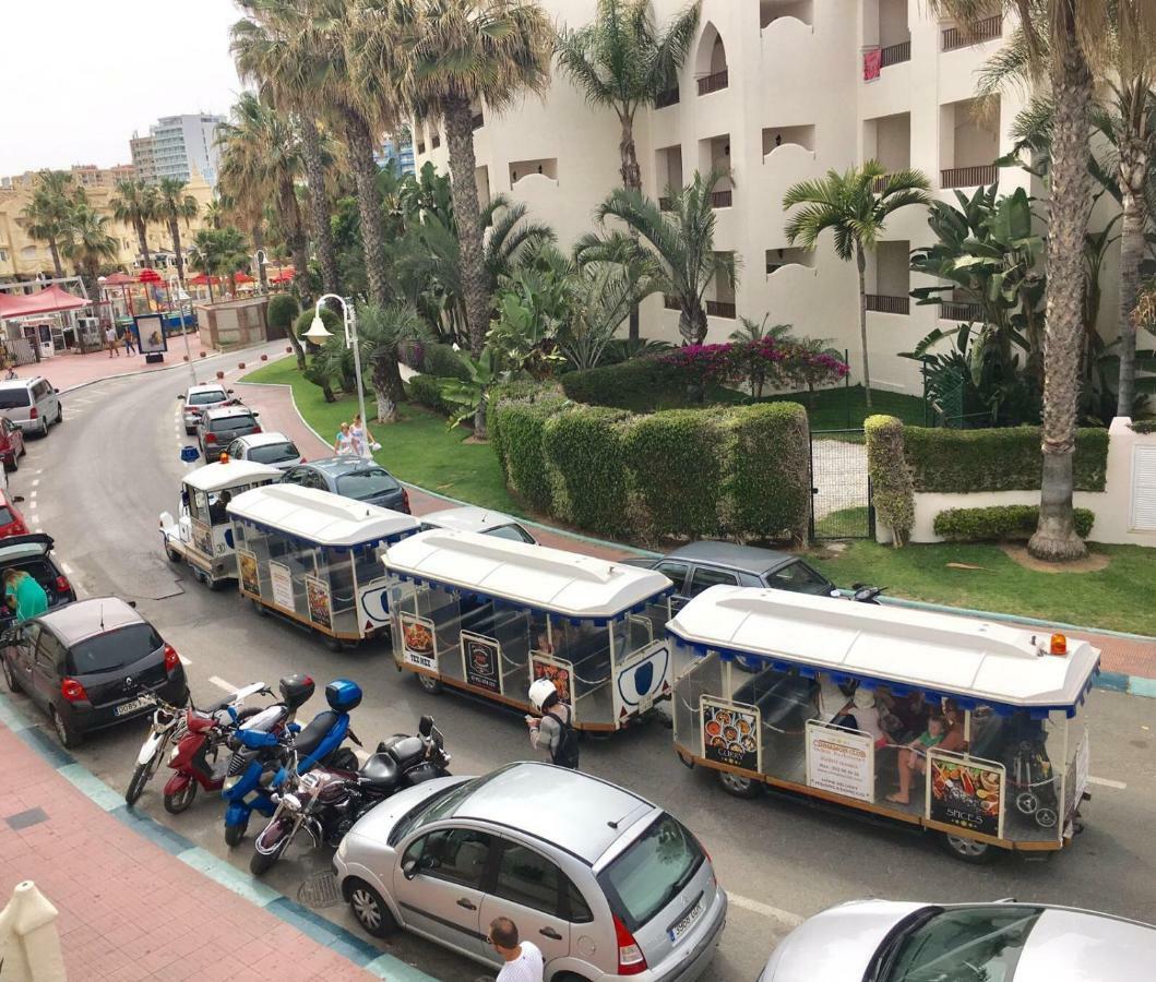 베날마데나코스타 Puerto Marina 아파트 외부 사진